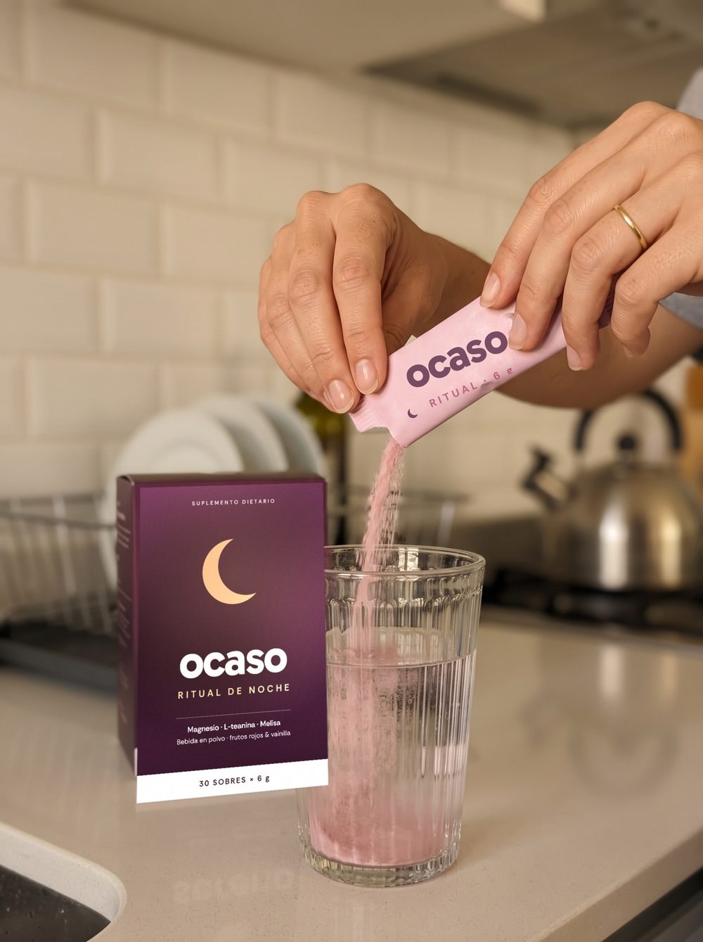 Sobres de Ocaso en abanico junto a la caja